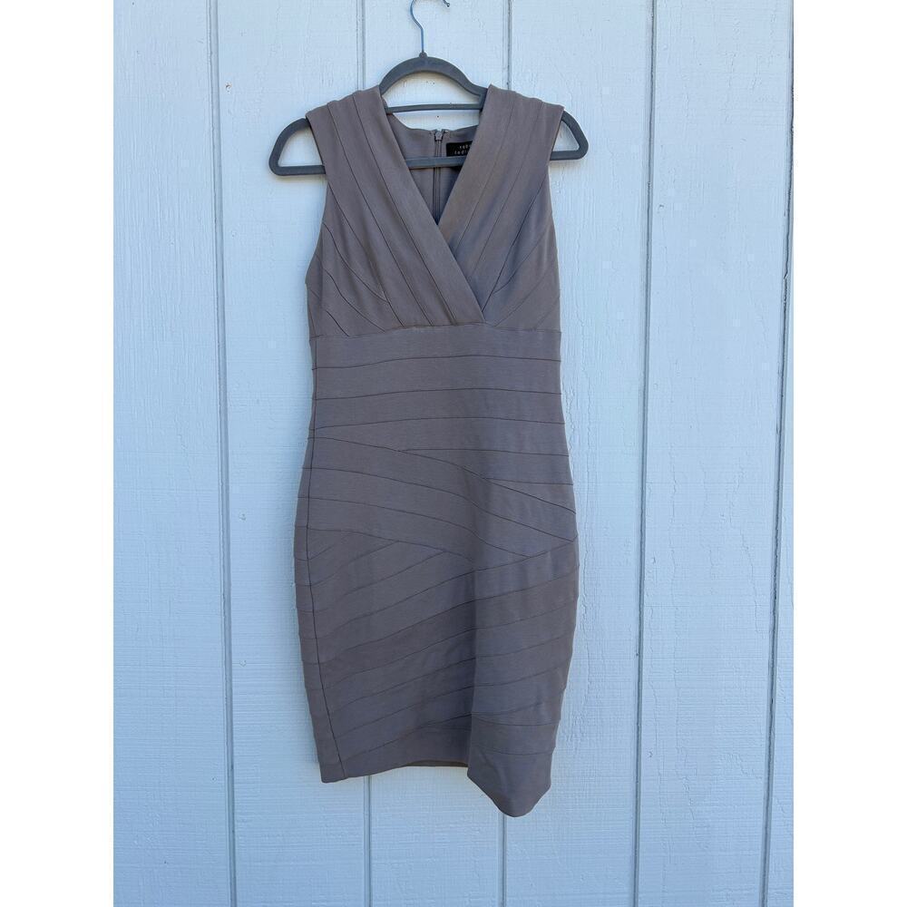 Robert Rodriguez Beige Bodycon V Neck Cross Chest‎ Dress, Size 6